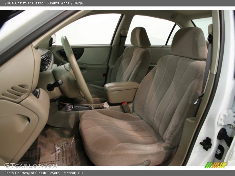 Summit White / Beige 2004 Chevrolet Classic