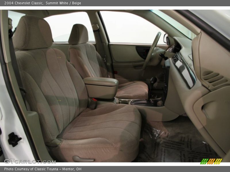 Summit White / Beige 2004 Chevrolet Classic