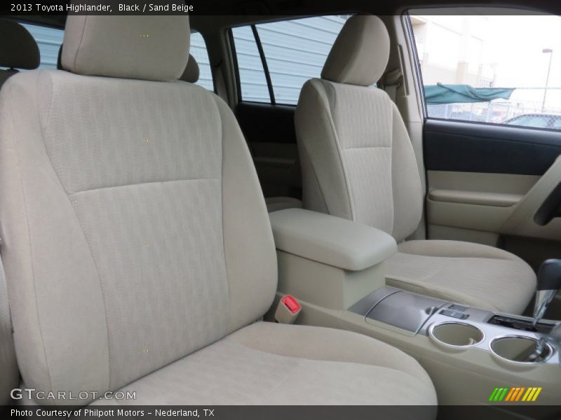 Black / Sand Beige 2013 Toyota Highlander