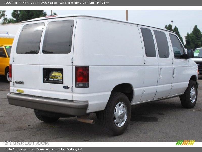 Oxford White / Medium Flint Grey 2007 Ford E Series Van E250 Cargo