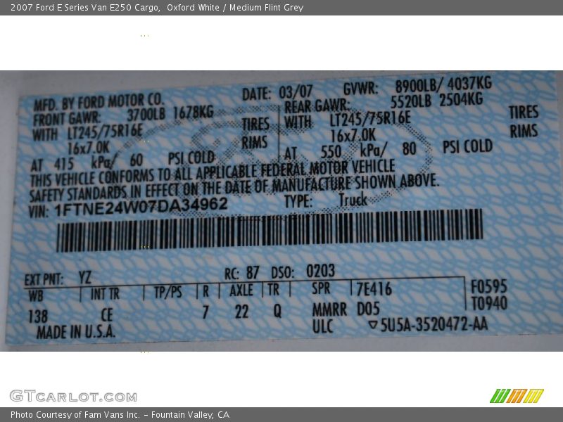 Oxford White / Medium Flint Grey 2007 Ford E Series Van E250 Cargo