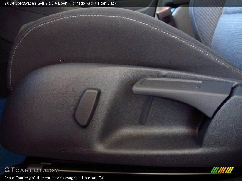 Tornado Red / Titan Black 2014 Volkswagen Golf 2.5L 4 Door