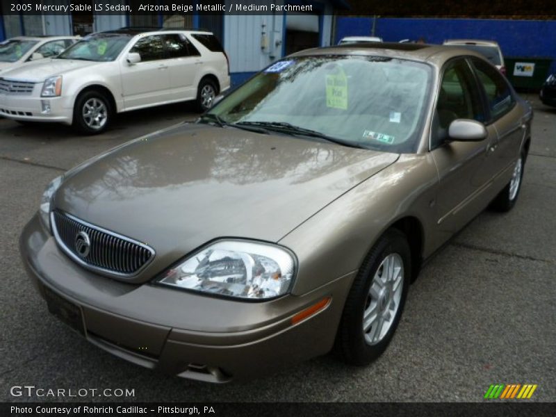 Front 3/4 View of 2005 Sable LS Sedan