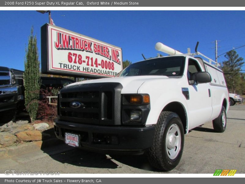 Oxford White / Medium Stone 2008 Ford F250 Super Duty XL Regular Cab