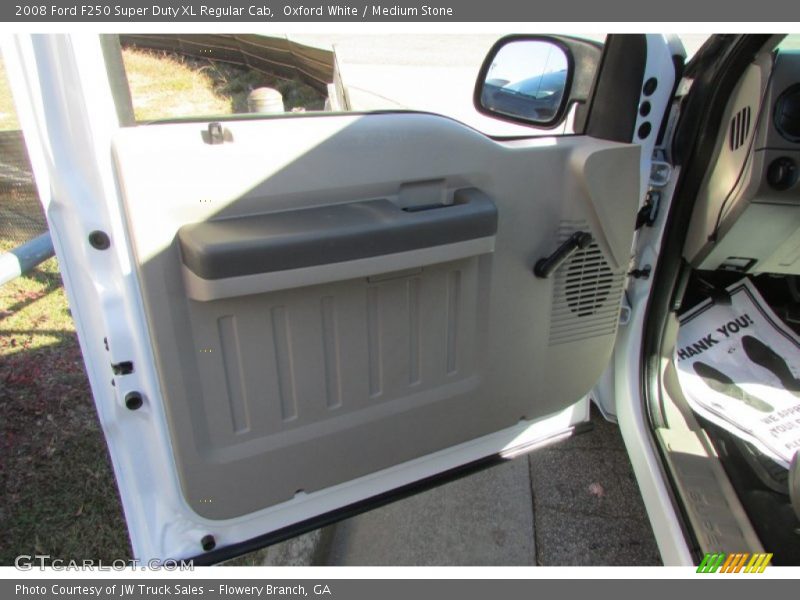 Oxford White / Medium Stone 2008 Ford F250 Super Duty XL Regular Cab