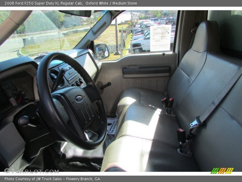 Oxford White / Medium Stone 2008 Ford F250 Super Duty XL Regular Cab