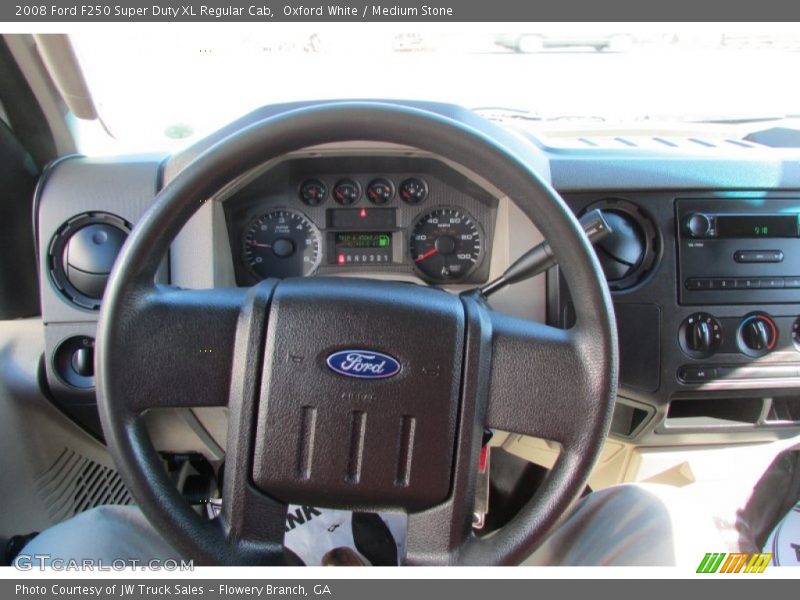 Oxford White / Medium Stone 2008 Ford F250 Super Duty XL Regular Cab