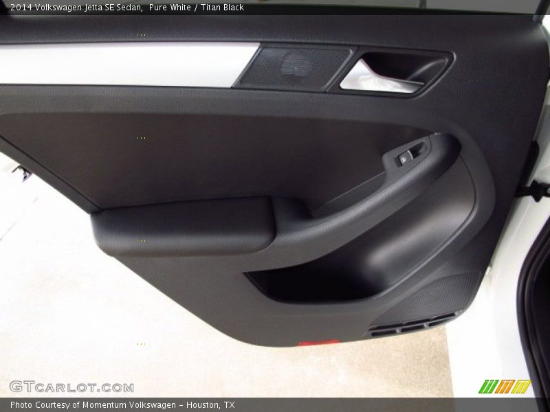 Pure White / Titan Black 2014 Volkswagen Jetta SE Sedan