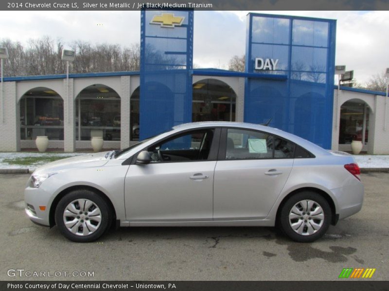 Silver Ice Metallic / Jet Black/Medium Titanium 2014 Chevrolet Cruze LS