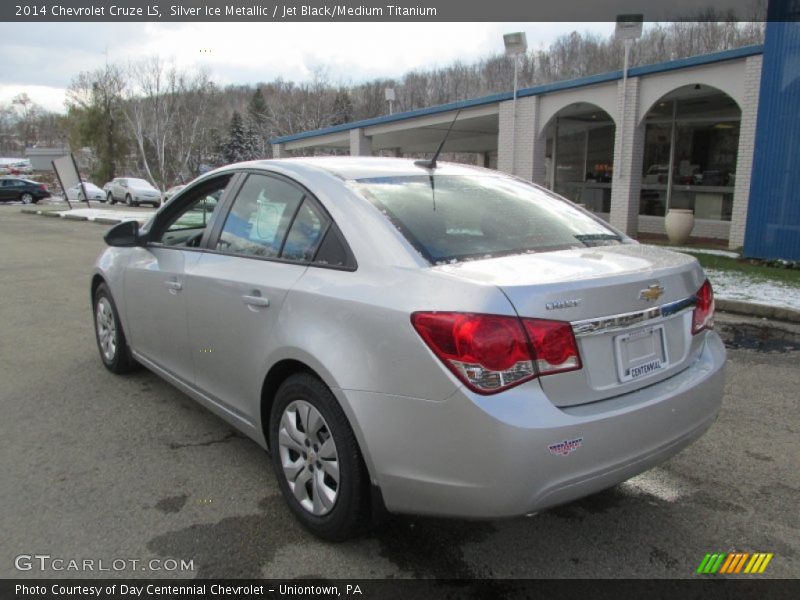 Silver Ice Metallic / Jet Black/Medium Titanium 2014 Chevrolet Cruze LS