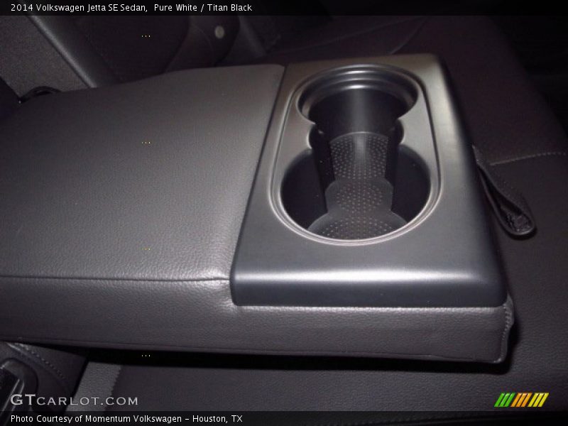 Pure White / Titan Black 2014 Volkswagen Jetta SE Sedan