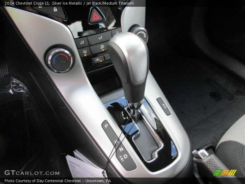 Silver Ice Metallic / Jet Black/Medium Titanium 2014 Chevrolet Cruze LS