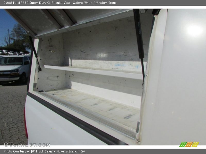 Oxford White / Medium Stone 2008 Ford F250 Super Duty XL Regular Cab