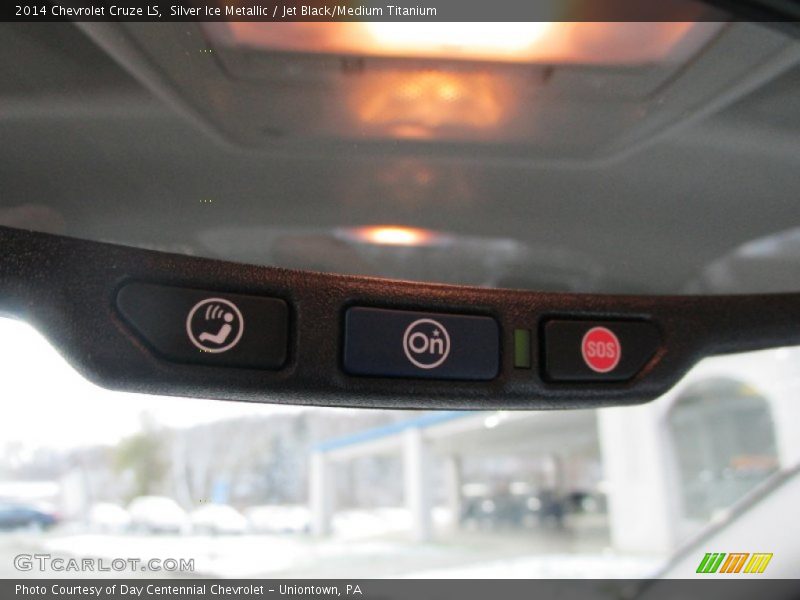 Silver Ice Metallic / Jet Black/Medium Titanium 2014 Chevrolet Cruze LS