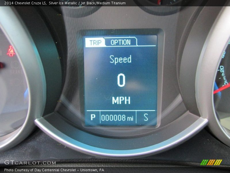 Silver Ice Metallic / Jet Black/Medium Titanium 2014 Chevrolet Cruze LS