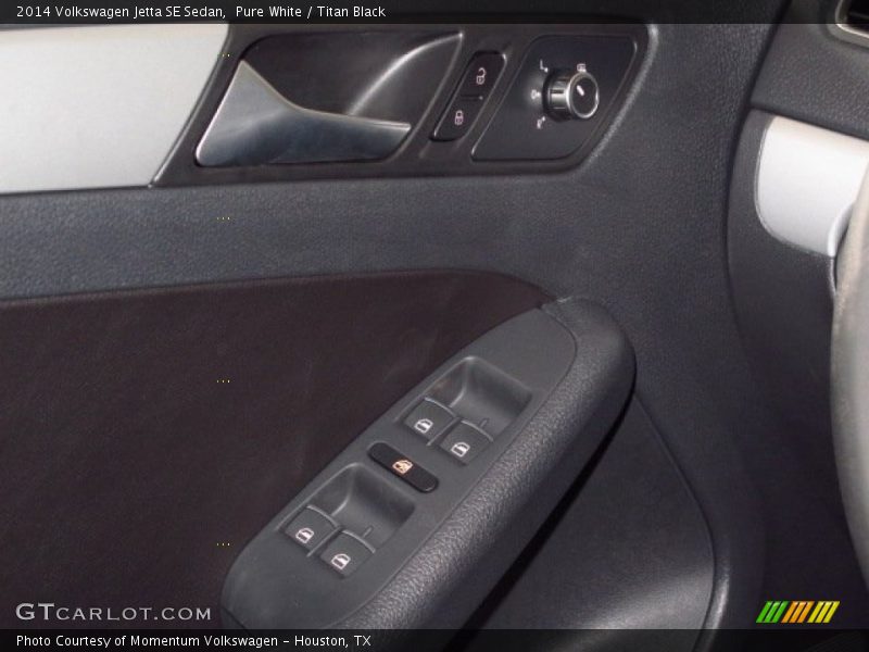 Pure White / Titan Black 2014 Volkswagen Jetta SE Sedan