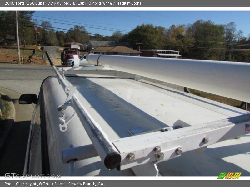 Oxford White / Medium Stone 2008 Ford F250 Super Duty XL Regular Cab