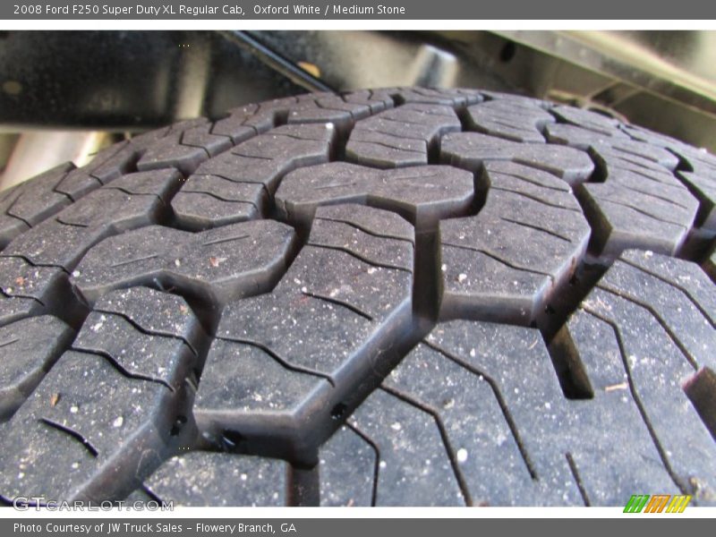 Oxford White / Medium Stone 2008 Ford F250 Super Duty XL Regular Cab