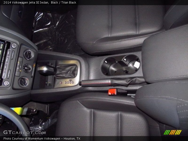 Black / Titan Black 2014 Volkswagen Jetta SE Sedan