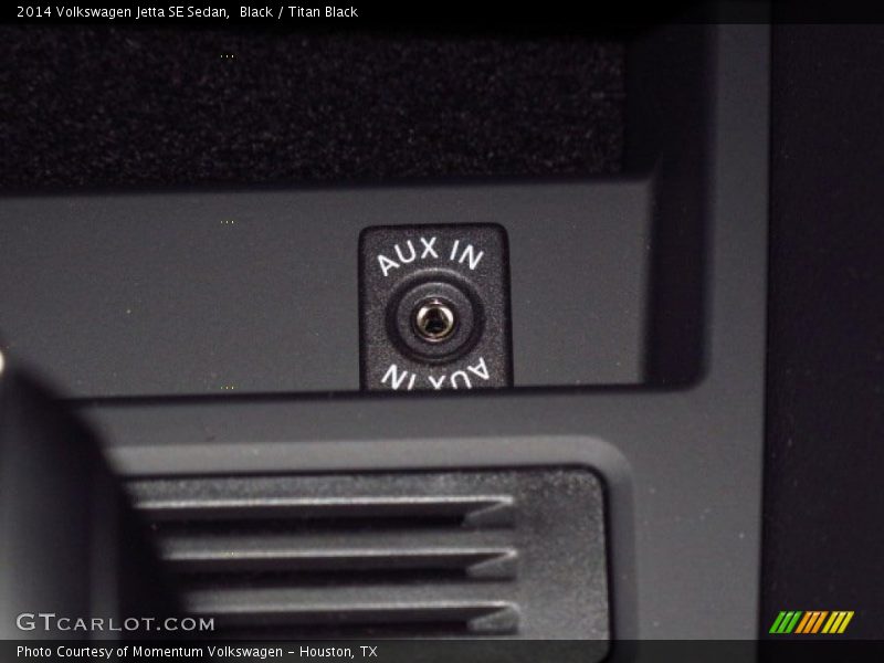Black / Titan Black 2014 Volkswagen Jetta SE Sedan
