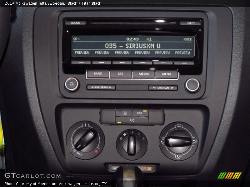 Black / Titan Black 2014 Volkswagen Jetta SE Sedan