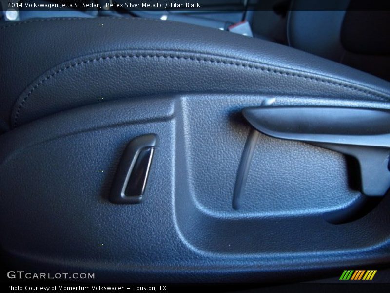 Reflex Silver Metallic / Titan Black 2014 Volkswagen Jetta SE Sedan