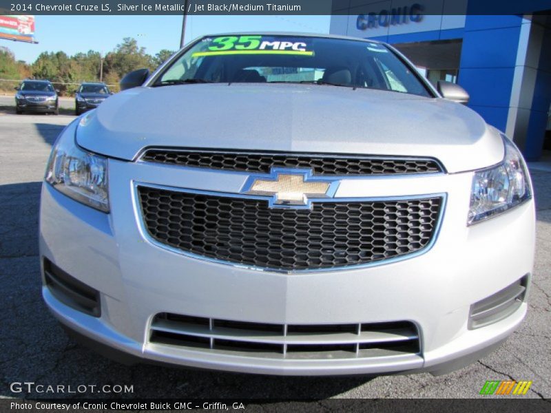 Silver Ice Metallic / Jet Black/Medium Titanium 2014 Chevrolet Cruze LS