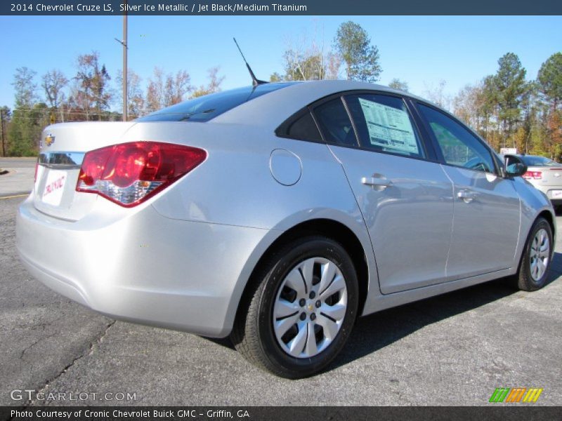 Silver Ice Metallic / Jet Black/Medium Titanium 2014 Chevrolet Cruze LS