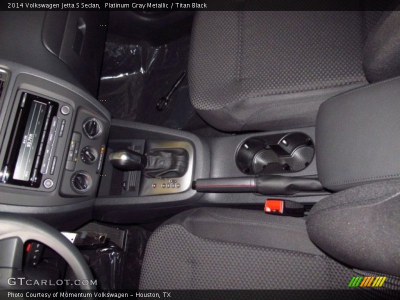 Platinum Gray Metallic / Titan Black 2014 Volkswagen Jetta S Sedan