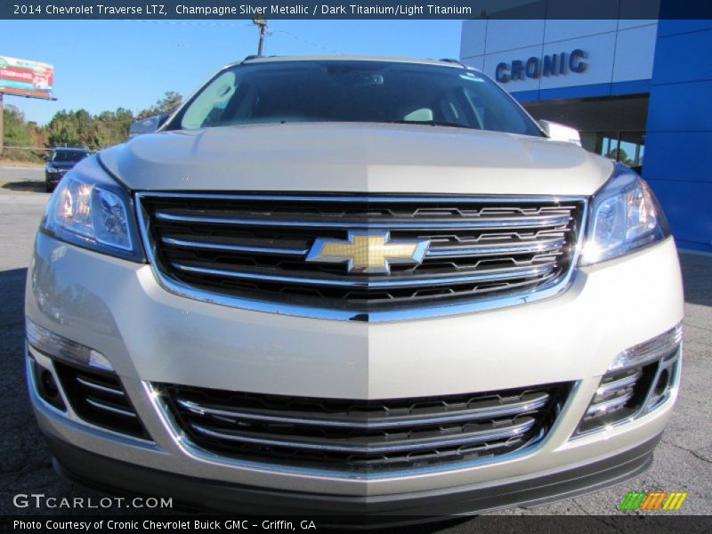 Champagne Silver Metallic / Dark Titanium/Light Titanium 2014 Chevrolet Traverse LTZ