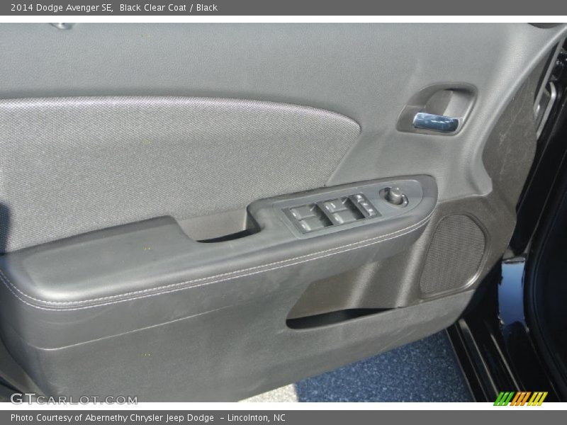 Black Clear Coat / Black 2014 Dodge Avenger SE