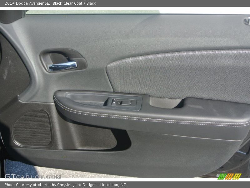 Black Clear Coat / Black 2014 Dodge Avenger SE