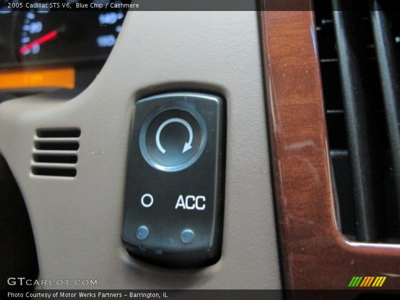 Blue Chip / Cashmere 2005 Cadillac STS V6