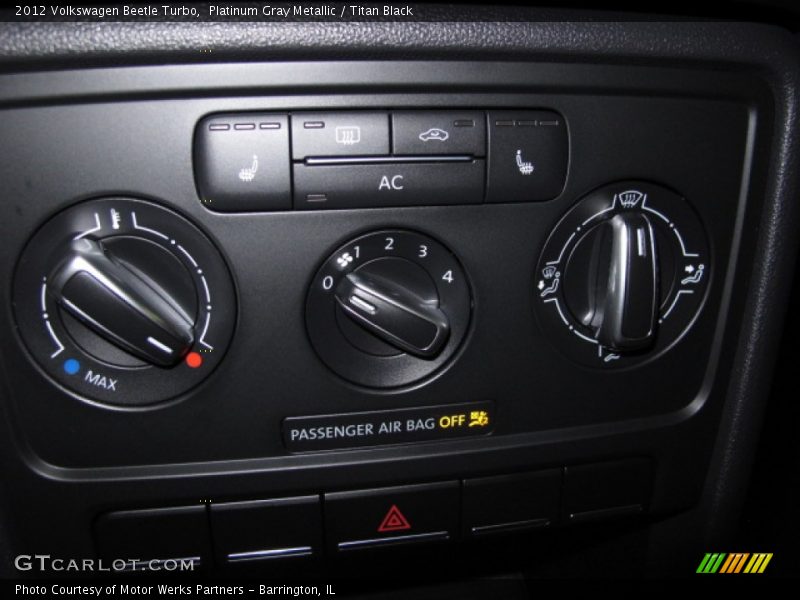 Platinum Gray Metallic / Titan Black 2012 Volkswagen Beetle Turbo
