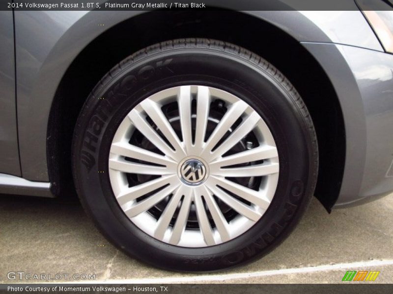 Platinum Gray Metallic / Titan Black 2014 Volkswagen Passat 1.8T S