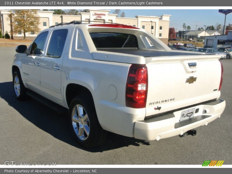 White Diamond Tricoat / Dark Cashmere/Light Cashmere 2011 Chevrolet Avalanche LTZ 4x4