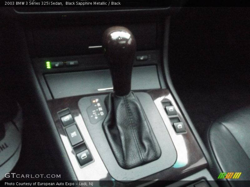 Black Sapphire Metallic / Black 2003 BMW 3 Series 325i Sedan