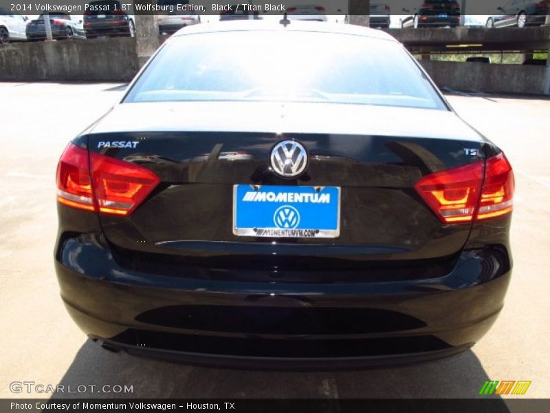 Black / Titan Black 2014 Volkswagen Passat 1.8T Wolfsburg Edition