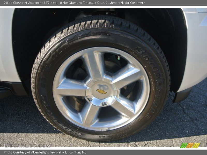 White Diamond Tricoat / Dark Cashmere/Light Cashmere 2011 Chevrolet Avalanche LTZ 4x4