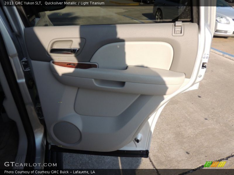 Quicksilver Metallic / Light Titanium 2013 GMC Yukon SLT