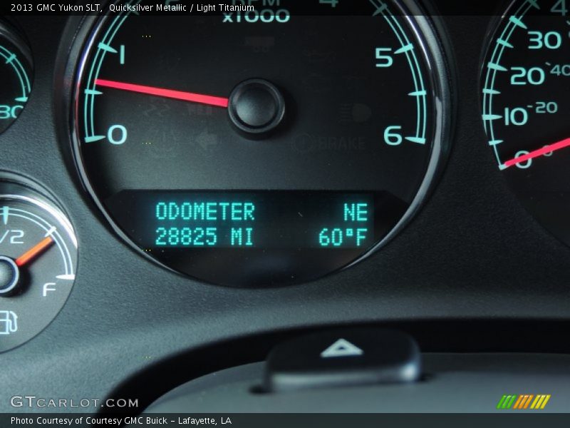 Quicksilver Metallic / Light Titanium 2013 GMC Yukon SLT