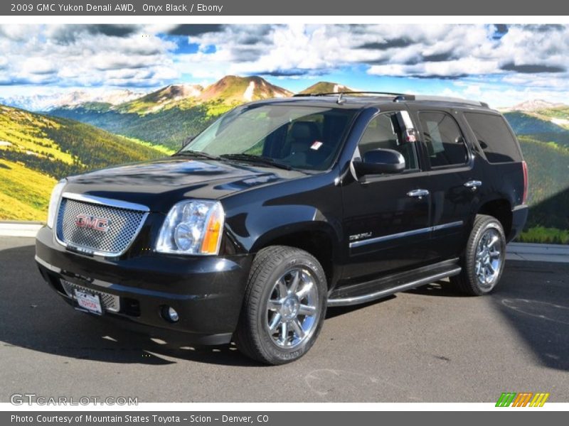 Onyx Black / Ebony 2009 GMC Yukon Denali AWD