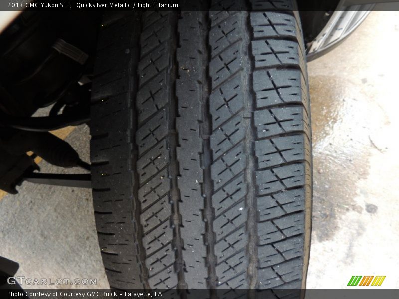 Quicksilver Metallic / Light Titanium 2013 GMC Yukon SLT