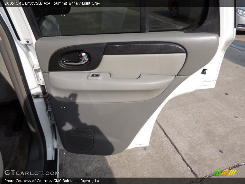 Summit White / Light Gray 2005 GMC Envoy SLE 4x4