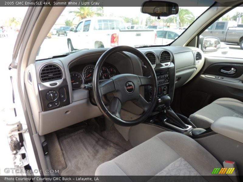 Summit White / Light Gray 2005 GMC Envoy SLE 4x4