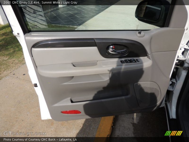 Summit White / Light Gray 2005 GMC Envoy SLE 4x4
