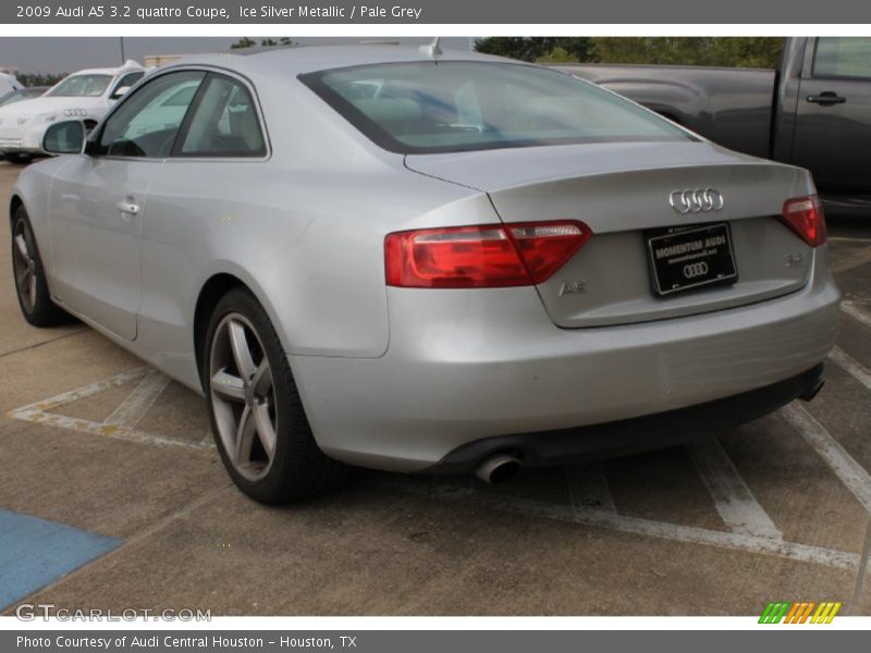 Ice Silver Metallic / Pale Grey 2009 Audi A5 3.2 quattro Coupe