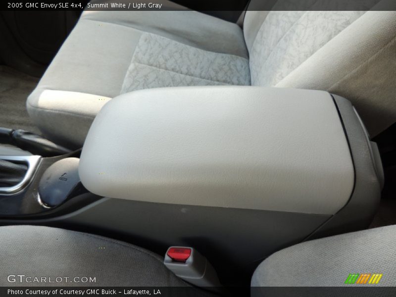 Summit White / Light Gray 2005 GMC Envoy SLE 4x4