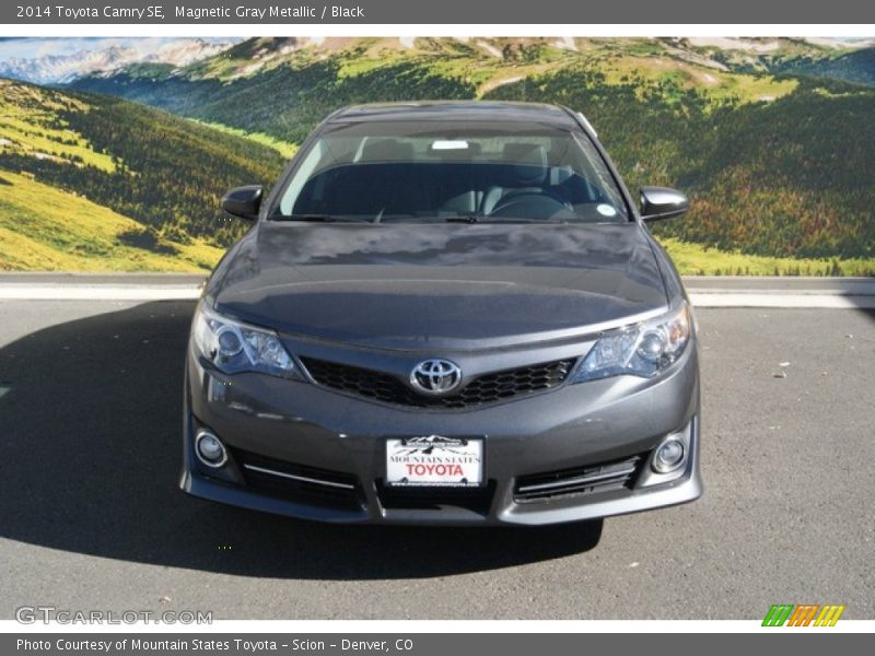 Magnetic Gray Metallic / Black 2014 Toyota Camry SE