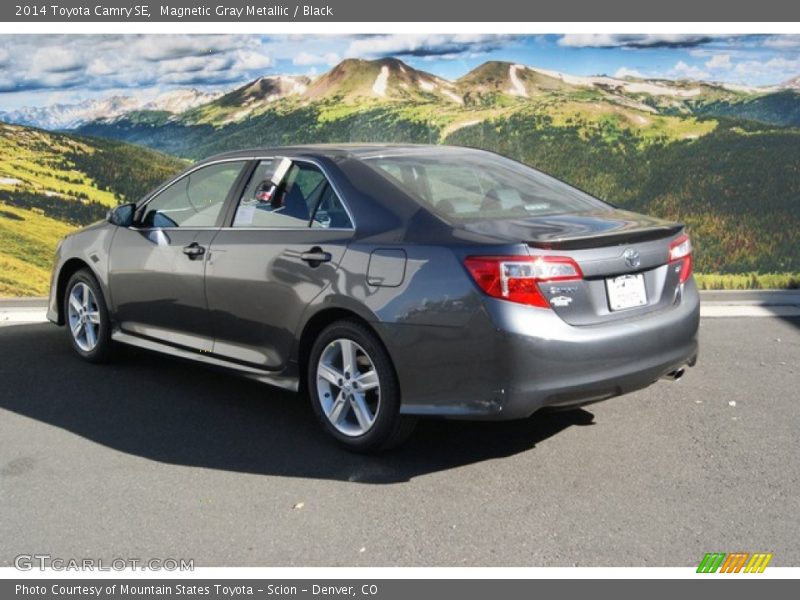 Magnetic Gray Metallic / Black 2014 Toyota Camry SE